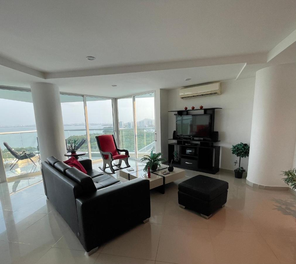 Cartagena Beach Front Apartments Exterior foto