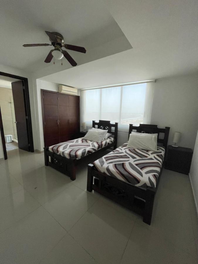 Cartagena Beach Front Apartments Exterior foto